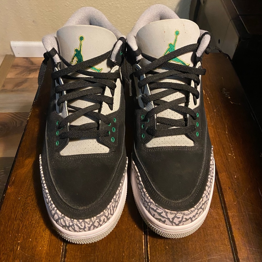 Jordan 3 “pine green”